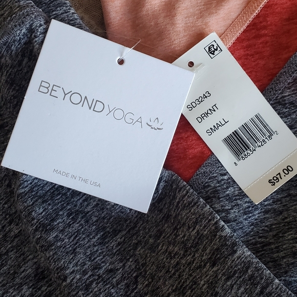 Beyond yoga leggings - Picture 3 of 6